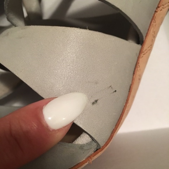 L.A.M.B. Gwen Stefani Gray Quintessa Sandals Sz 10 - Picture 7 of 8